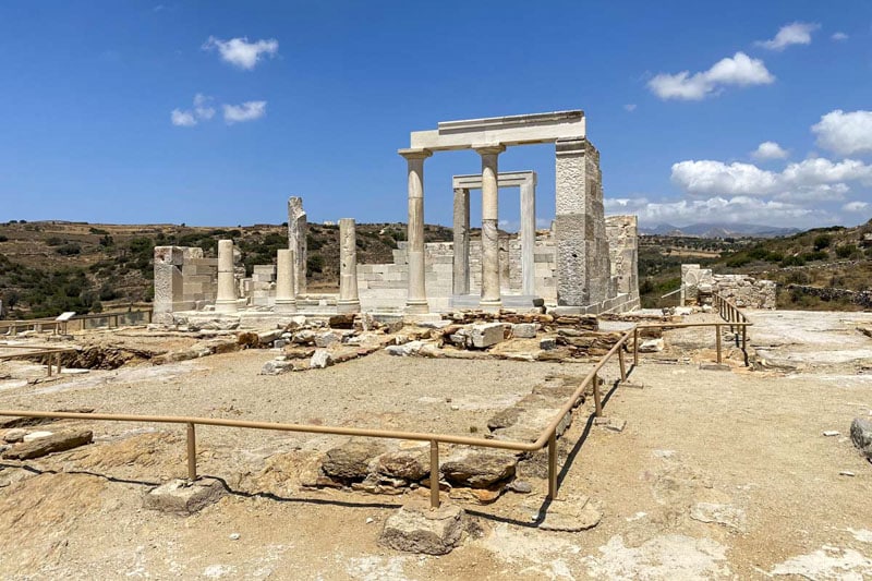 Naxos-106